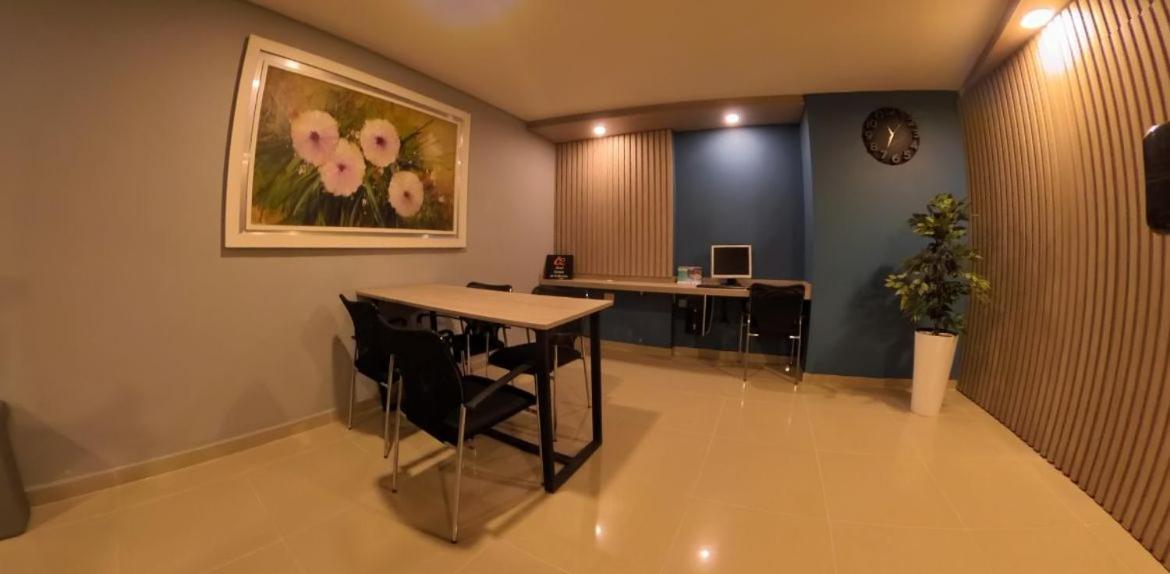 Hotel Quinta De Cabecera Bucaramanga Dış mekan fotoğraf